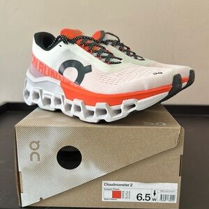 On Cloudmonster 2 - NWT - Women’s 6.5